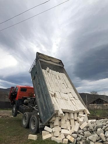 Digər tikinti materialları: Təbii ağ daş blokları – tikinti və abadlıq işləri üçün Məhsul — 1