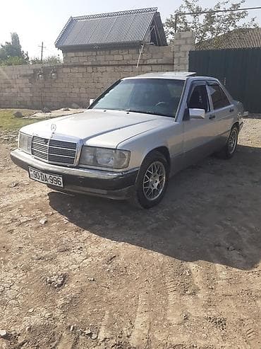 niva kuza: Mercedes-Benz 190E (W201) sedan - Rəng: gümüşü - Kuzov: 4 qapılı — 5