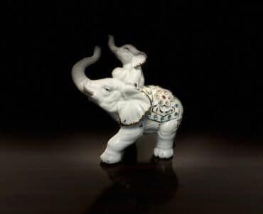 Heykəlciklər: Heykəlcik, 2023 il, Farfor, Ünvandan götürmə, Ödənişli çatdırılma — 1