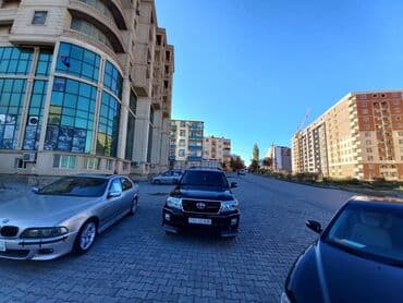 villa evləri: 3 otaqlı, Yeni tikili, 93 kv. m — 23