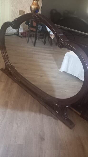 Güzgü Döşəmə üstü, Dekorativ, Çərçivə ilə lalafo.az -da Güzgü Döşəmə üstü, Dekorativ, Çərçivə ilə
