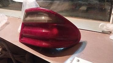 mersedes c 220: Mersedes 4 goz masin ili 2000 cil masin arxa istoplari qiymeti 80 — 2