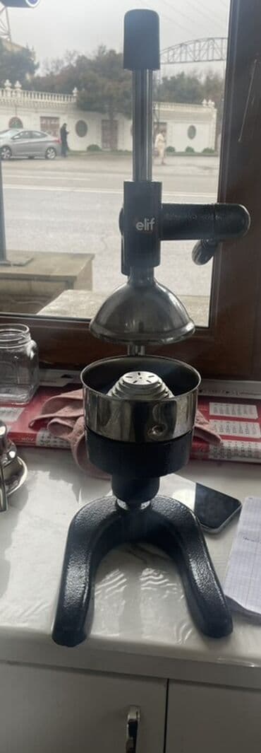 Manuel sitrus şirəçəkən – Elif brendi - Ağıryaqlı, möhkəm tökmə metal