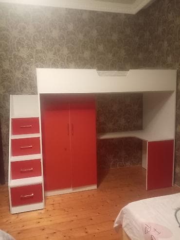 *300 Azn* gənc üçün yataq satılır. Yaxşı vəziyyətdədir. Ünvan — 1