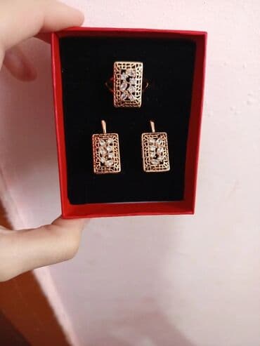 женские толстовки на молниями: Üzük və sırğalar - Metal: qızılı tonlu qirmizi rus qizili rengi - — 10