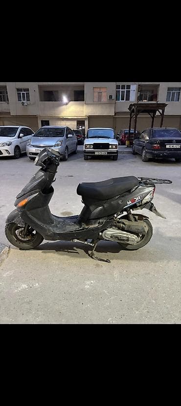 mercedes benz c class 2000: Moon brand — 2