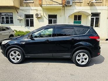 Продажа авто: Ford Kuga: 1.6 л | 2013 г. 130000 км Кроссовер — 3