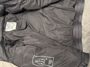 kurtka modelleri 2020: Kurtka, Bolonka, Qış, Guess — 2