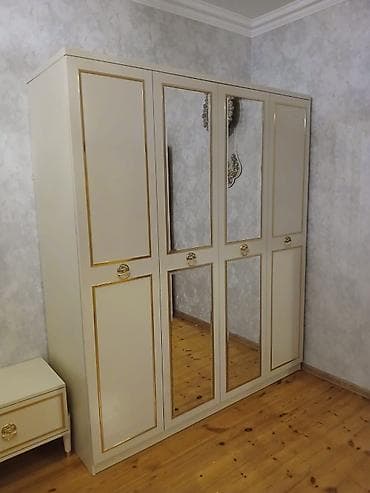 açar dəsdi: Kredit var — 3