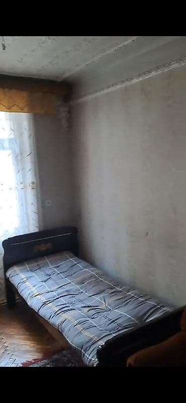 2otaqlı mənzil – daxili planlama və xüsusiyyətlər: - Girişdə asılqanlı — 6