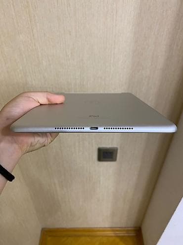 tab s8: İşlənmiş Apple iPad 6 (2018), 9,7", 128 GB — 4