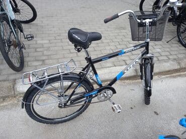 velosipedlər sadə: Velosiped Velosiped Desna velosiped. Sadə kredit tək şəxsiyyət — 3