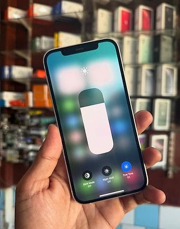 nokia tv e71: IPhone 12, 128 GB, Ağ, Zəmanət, Simsiz şarj, Face ID — 4