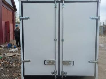 İzotermik/soyuducu yük konteynerinin arxa qapıları - İkiyarpaq arxa