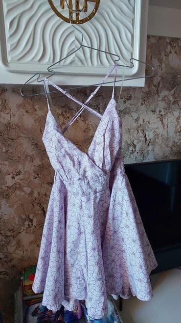 jaketler qadin ucun: Qadın geyimləri kolleksiyası 1) Ağ-qara bluz - Ölçü: S - Qiymət: 18 — 8