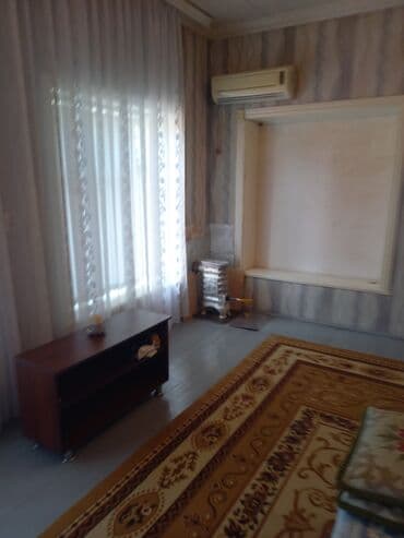 qarayevde 1 otaqli kiraye evler: 27 kv. m, 2 otaqlı — 3