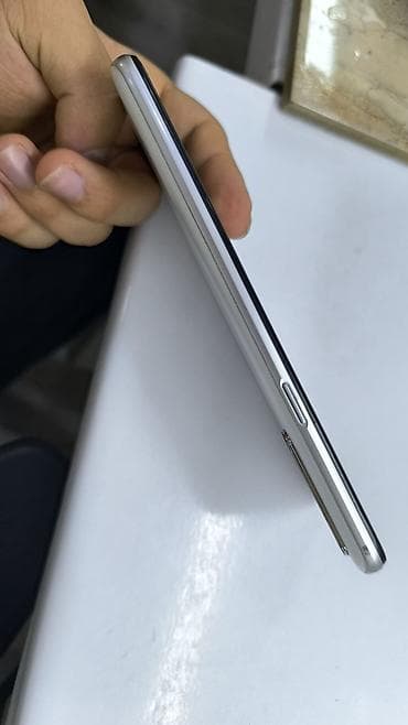 Realme 6i, 128 GB, rəng - Ağ, Barmaq izi — 3