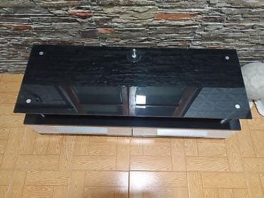 Tv Stend normal vəziyyətdədir qiyməti 20 azn. Ölçülər: Uzunluq - 100 — 3