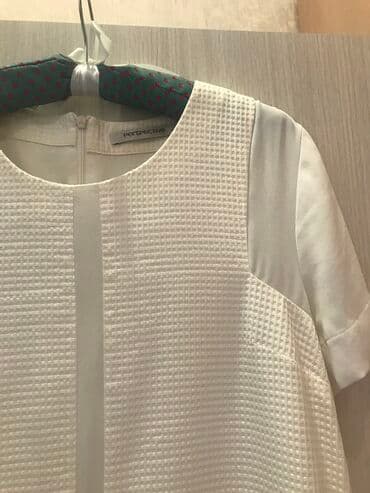 zerli ştapel fason: Платье белое в отличном состоянии . Фирма Perspective, размер 44 — 1