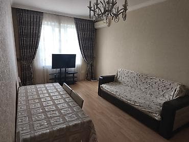 4 otaqlı mənzillər: Neapol dairəsinin üstündə, 2-dən 3-ə düzəldilmiş, təmirli, tam — 2