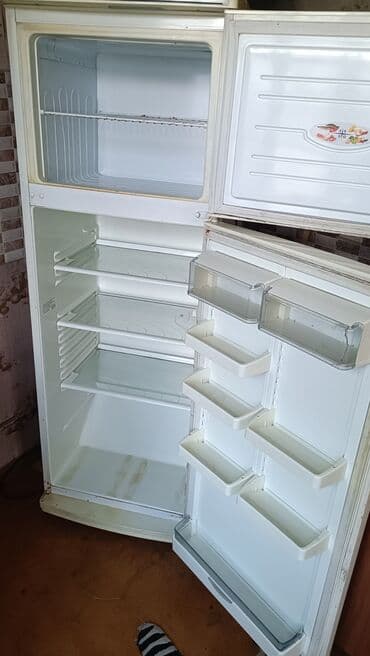 soyuducu ev ücün: İşlənmiş 2 qapılı Atlant Soyuducu Satılır, rəng - Ağ — 2