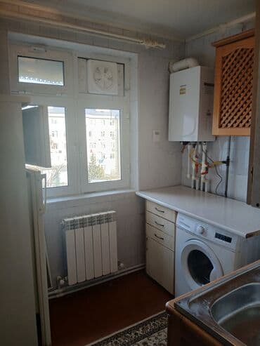 Bağ evləri: Mənzilin təsviri Binə qəsəbəsi 136 nömrəli tam orta məktəbin yanında — 2