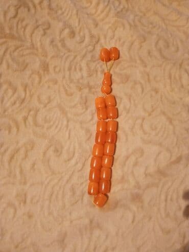 Narıncı rəngli təsbeh-kəhraba tozundan - Material: parlaq səthli