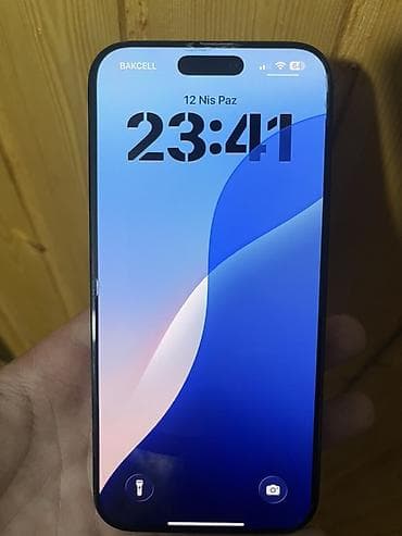 iphone 15 satış: IPhone 16 Pro Max, 256 GB, Qara, Qırıq — 4