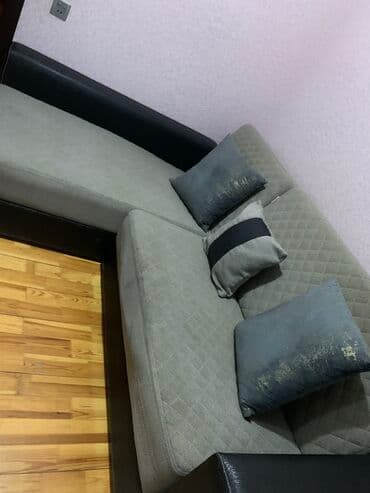 divan 2 əl: Künc divan, İşlənmiş, Açılan, Bazalı, Parça, Çatdırılma yoxdur — 2