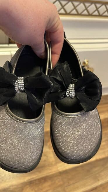 1 dəfə geyinilib yeni kimidir