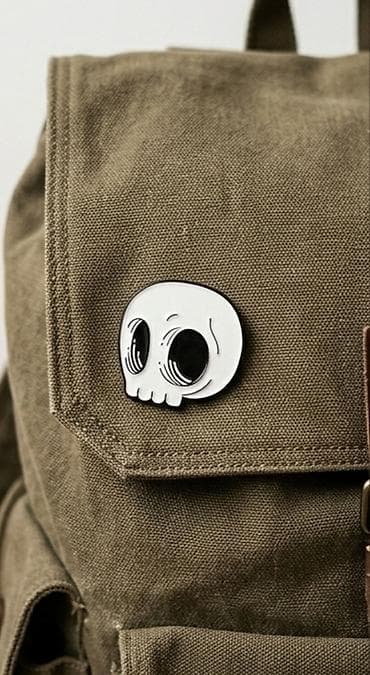 Broşlar: Emaye döş nişanı – “şirin kəllə” dizaynı - Material: sərt emaye — 3