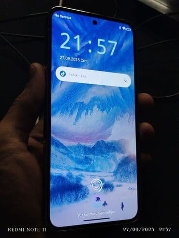 iphone dubay variantı: Mükəmməl performanslı smartfon Xüsusiyyətlər: - Böyük, haşiyəsiz — 4