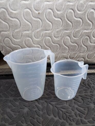 Mətbəx aksesuarları: Ölçü qrafinləri dəsti – şəffaf plastik, tutacaqlı və tökmə ağızlı - — 27