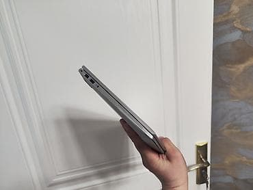 pleystation 3: Hp Elitebook 830 g8 x360, ikinci əl tam işlək Prosessor i5-1135g7 — 3