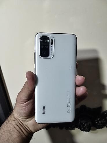 kamera video: Redmi smartfon - Model: Redmi Note 10 seriyası (arka hissədə “Redmi” — 2