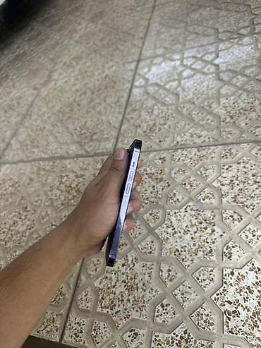 poco m5 pro 5g: IPhone 14 Pro, Deep Purple — 5