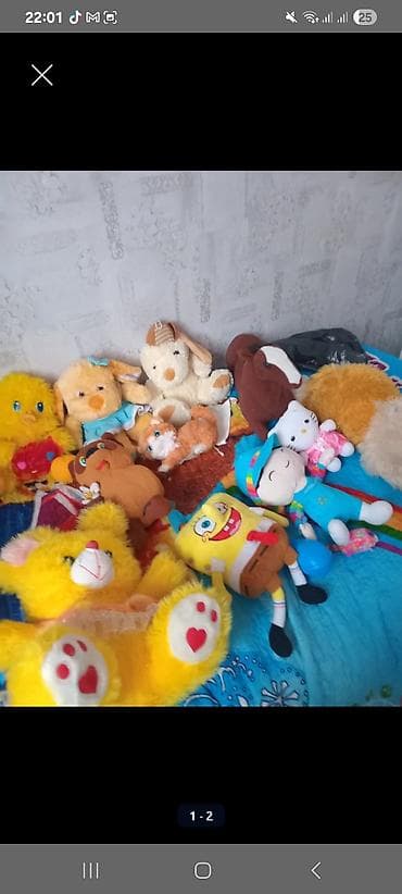 usaq ucun oyuncaq evler: Məhsul: Yumşaq oyuncaqlar dəsti Tərkib: - Sarı tüklü ayıcıq – ipəkli — 8