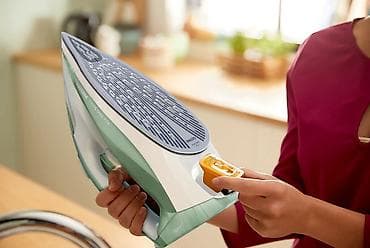 electronics: Ütü Philips DST7012/76 – Azur Series Steam Iron Philips DST7012/76 — 4