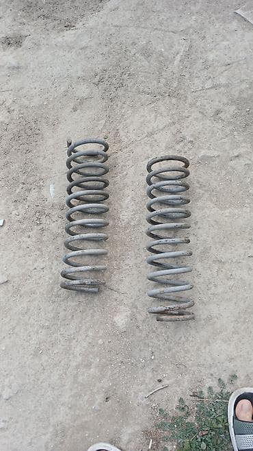 Avtomobil üçün spiral asqı yayları (cüt) - Tip: Helikal/spiral asqı lalafo.az -da Avtomobil üçün spiral asqı yayları (cüt) - Tip: Helikal/spiral asqı