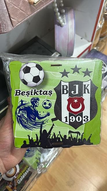 ford trans: Məhsul: Avtomobil və futbol temalı dekorativ hedef qutuları pul — 2