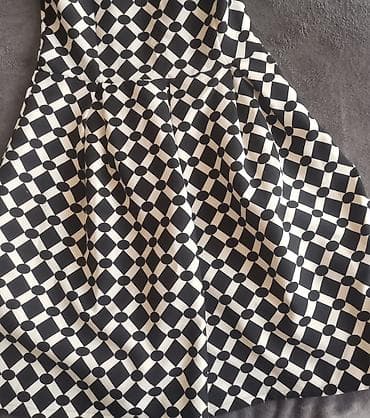 cins donlar 2020: S - 38 ölçü. Mis Rol. Arxa hissəsi pəncərə dekolte — 4