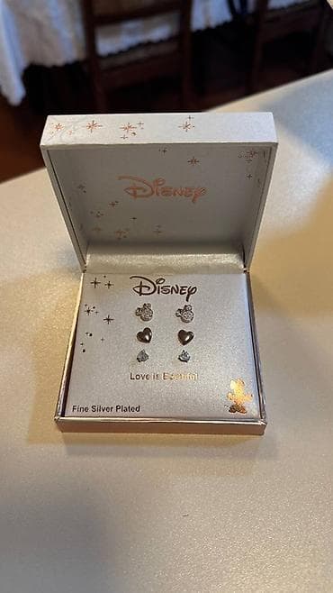 buji: Disney “Love is Beautiful” sırğa dəsti. Original. - Brend: Disney - — 2