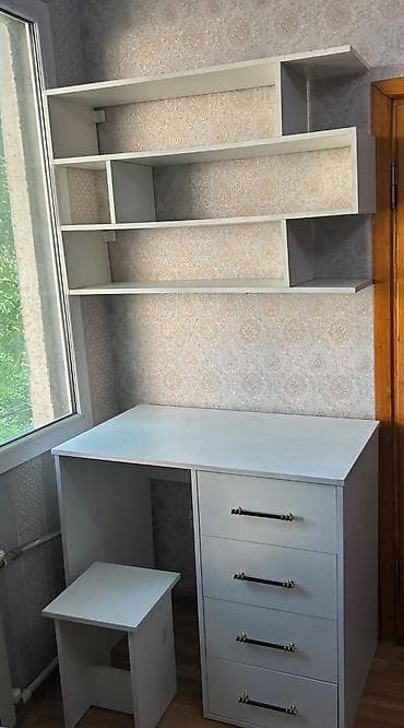 AfaYazı masası polka ilə birlikdə 70 azn.Ünvan:20 Yanvar mt lalafo.az -da AfaYazı masası polka ilə birlikdə 70 azn.Ünvan:20 Yanvar mt
