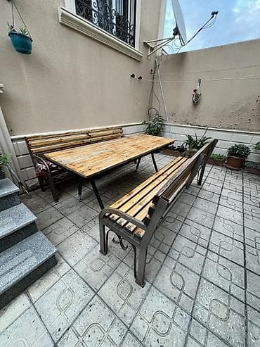 Dördbucaq masa, Açılmayan, Skameykalar ilə, Metal