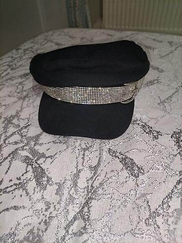 qara qadın maykaları: Qara rəngli qadın kapitan üslublu papaq - Model: newsboy/kapitan — 3