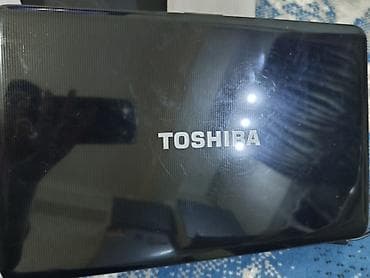 macbook 2 el: Toshiba noutbuk çantasıyla birlikdə - Model: Toshiba (qara korpus — 2