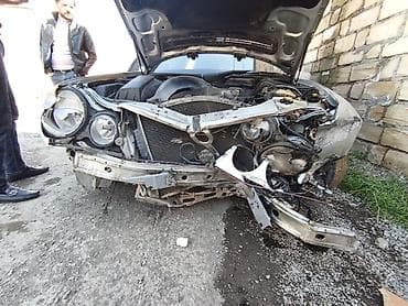 w210 disk: Mercedes-Benz E-sinfi W210 (universala bənzər kuzov), benzin — 4