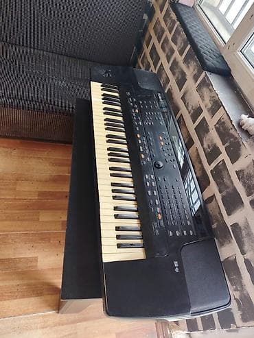 Elektrik nəqliyyatı: Sintezator, Roland — 4