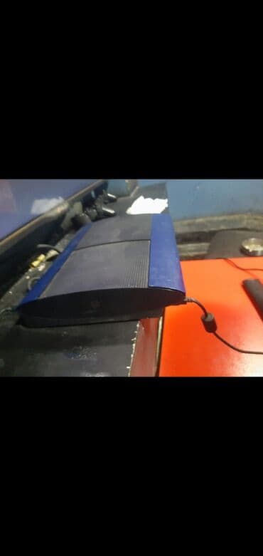 Sony PlayStation 3 (PS3) Slim oyun konsolu prablemsiz işleyir edrim