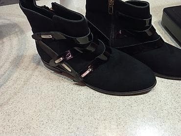 Çəkmələr: Ölçü: 37, rəng - Qara, Yeni — 2